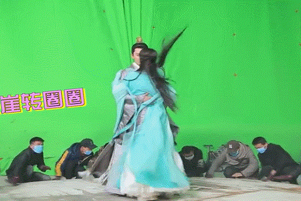 Sự thật cảnh nhạy cảm trong phim cổ trang Trung Quốc - Hình 7 Su that canh nhay cam trong phim co trang Trung Quoc-Hinh-7