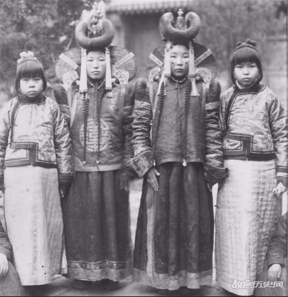 Hậu cung Mãn Thanh đa phần là phụ nữ thuộc quý tộc bát kỳ Mãn Thanh và quý tộc Mông Cổ. Ảnh: gugong.net.