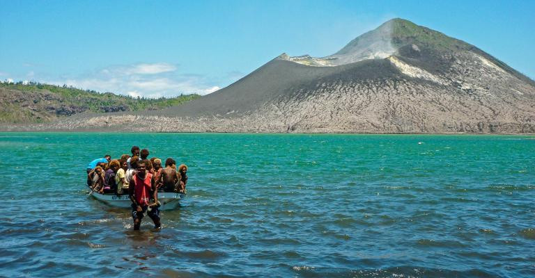 Hiri Motu là một dạng ngôn ngữ bồi của Motu, một ngôn ngữ hệ Nam Đảo ban đầu được nói ở khu vực xung quanh thủ đô Port Moresby của Papua New Guinea. Ảnh: @Freedom House.