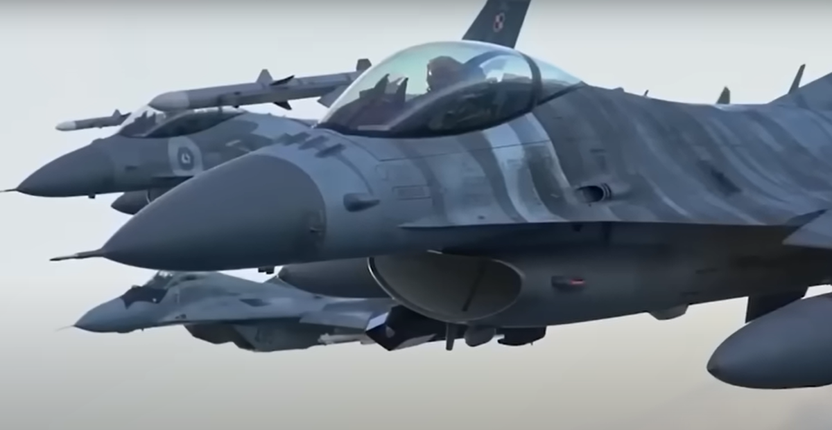 Trong khi việc Ukraine mất máy bay F-16 và phi công đã thu hút sự chú ý, nhưng loại vũ khí nào được sử dụng để bắn hạ máy bay này cũng đang nhận được nhiều sự quan tâm. Ảnh:@Kanal13.