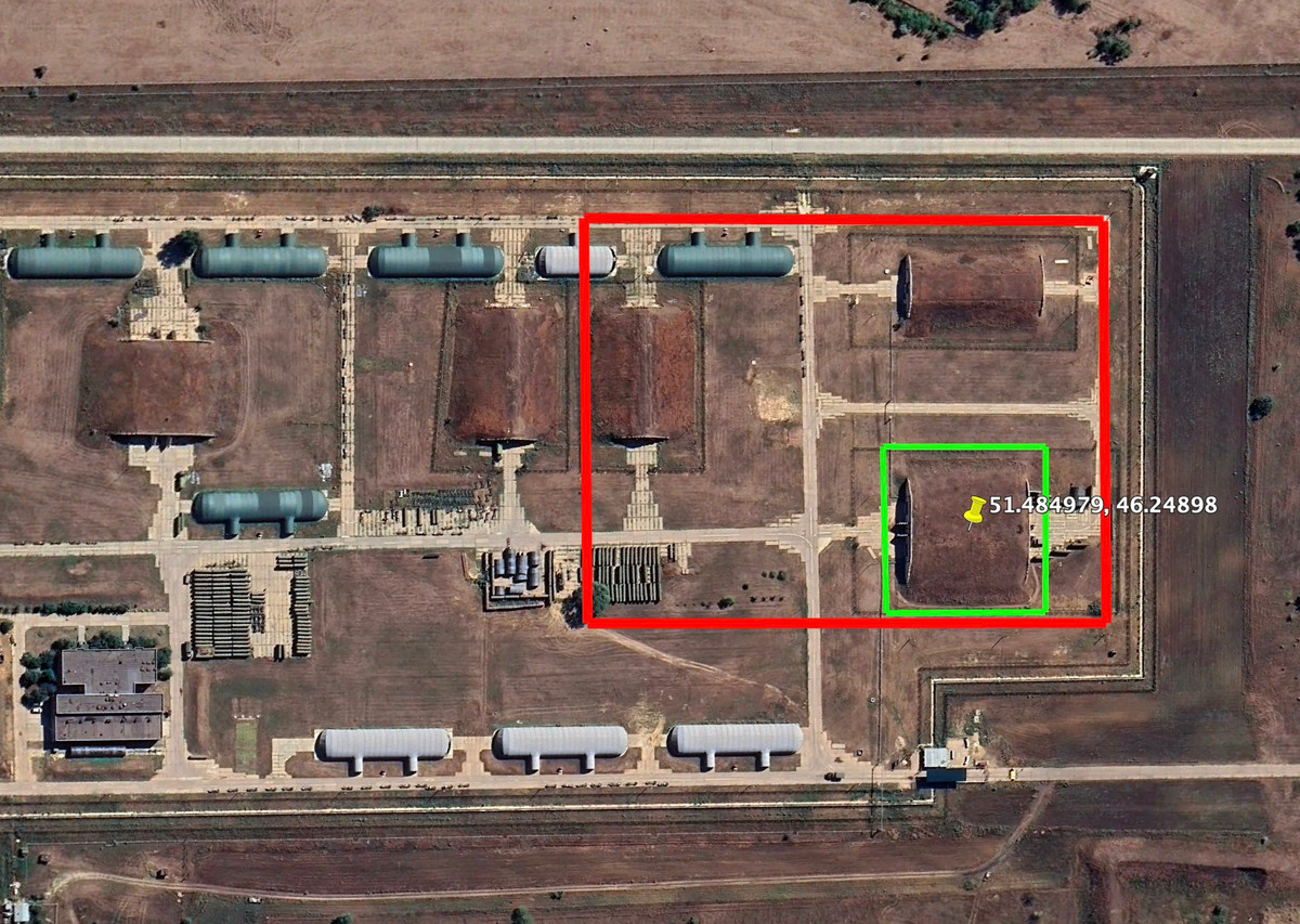 Bất kể chiếc máy bay Nga nào có mặt tại Căn cứ Engels, cuộc tấn công mới này càng nhấn mạnh thêm khả năng của máy bay không người lái Ukraine bay chậm, tầng thấp có thể bay sâu vào lãnh thổ Nga, tấn công các mục tiêu quân sự chiến lược. Ảnh: @Ukraine Battle Map.