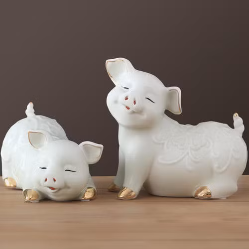  2. Con giáp tuổi Hợi: Tử vi 12 con giáp nhận thấy rằng, bạn là người đôn hậu, nhiệt tình, được mọi người yêu mến và có mối quan hệ quảng giao, nhiều bạn bè. Bạn cũng là người nhiệt tâm, sống hết lòng với người thân xung quanh nên luôn được tất cả tin tưởng và lựa chọn là tri âm tri kỷ. 