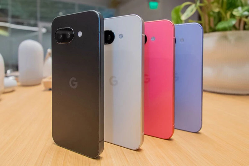 Cuc pham Google Pixel 9a moi ra lo, co du suc “huy diet” iPhone 16e?-Hinh-3