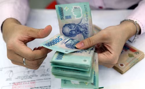 Khi bước vào tháng 5 âm lịch, những chuyện thi phi trước đây của người tuổi Hợi đều được giải quyết ổn thỏa, các mối quan hệ của họ cũng tốt dần lên và mang lại cho họ những cơ hội cầu tài, đầu tư mang về những khoản lợi nhuận không nhỏ giúp người tuổi Hợi không phải đau đầu về tình hình tài chính trong suốt thời gian này. Ảnh: kienthuc.net.vn. (Thông tin trong bài chỉ mang tính tham khảo). 