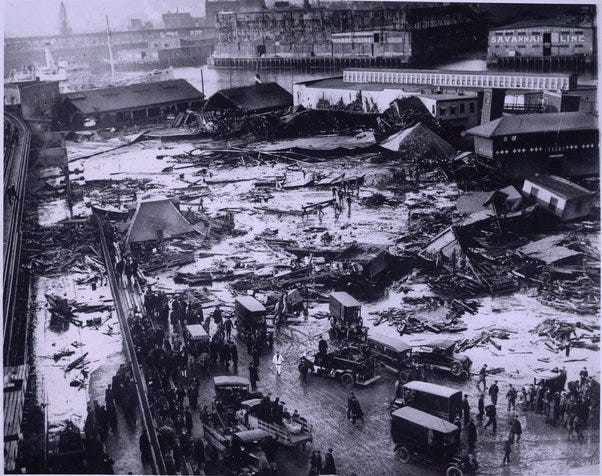 Theo tờ Historic UK, thảm họa bắt đầu tại Nhà máy bia Horse Shoe của công ty Meux & Co dọc theo Đường Tottenham Court, một trong những địa điểm nổi tiếng nhất của thành phố London có mật độ dân cư đông đúc vào thế kỷ 19. Ảnh: @Jason A. Clark.