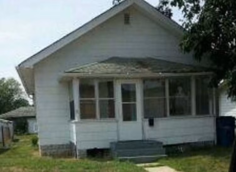 Một cảnh sát điều tra các sự kiện đang được đề cập đã hoàn toàn tin rằng, gia đình Ammons đã trở thành mục tiêu của các thế lực siêu nhiên, anh ấy nói với tờ báo: "Tôi là người có đức tin”. Ảnh: @John Delano.