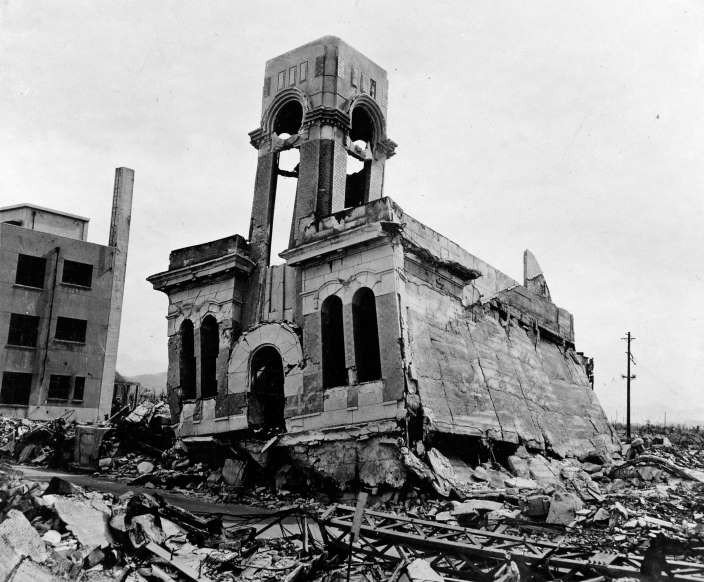Quang cảnh thành phố Hiroshima sau khi bị ném bom năm 1945.
