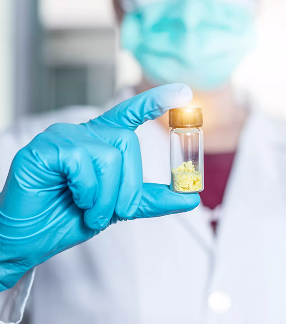 Chi phí cho mỗi gram Endohedral fullerenes là khoảng 145 triệu đô la đến 167 triệu đô la. Ảnh: @UNILAD Tech.