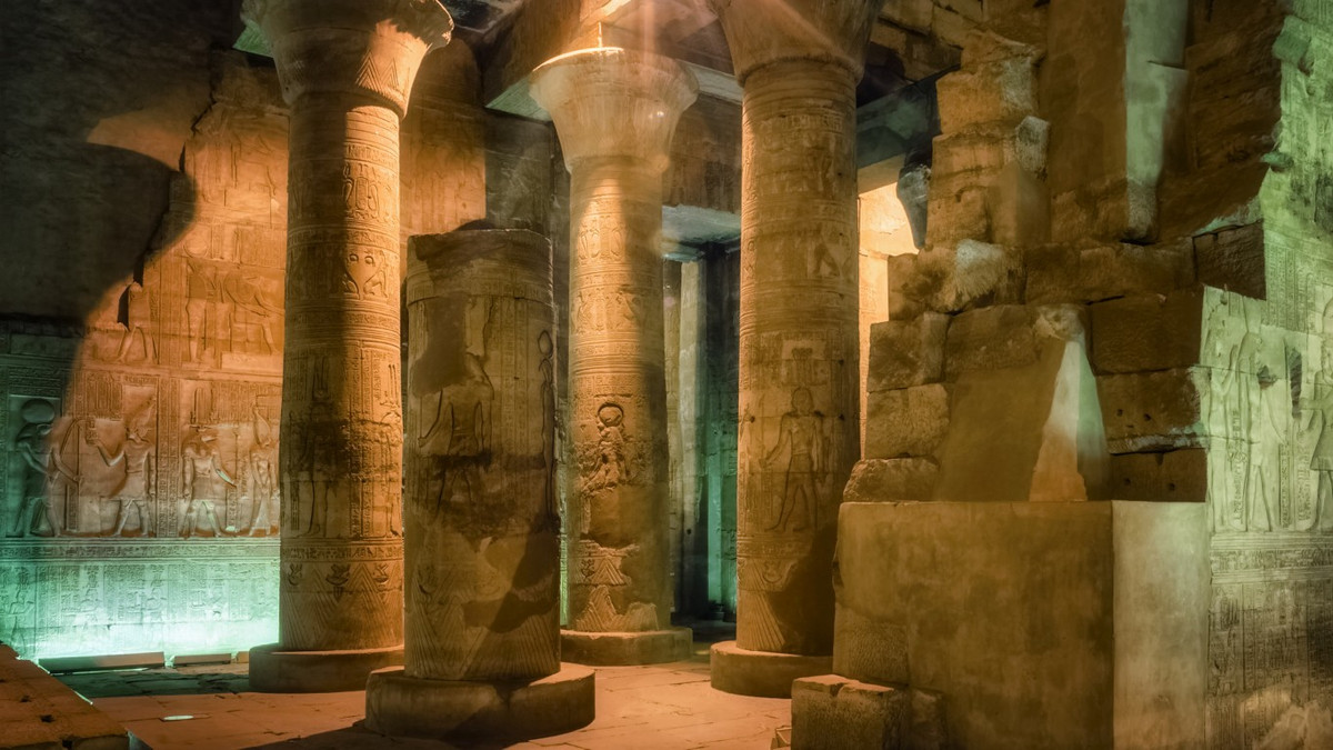 Thành phố cổ Helike (năm 373 TCN) của Peloponnese đã bị phá hủy chỉ trong một đêm, bởi một cơn sóng thần nhấn chìm toàn bộ thành phố, dân cư. Ảnh: @Wikipedia.