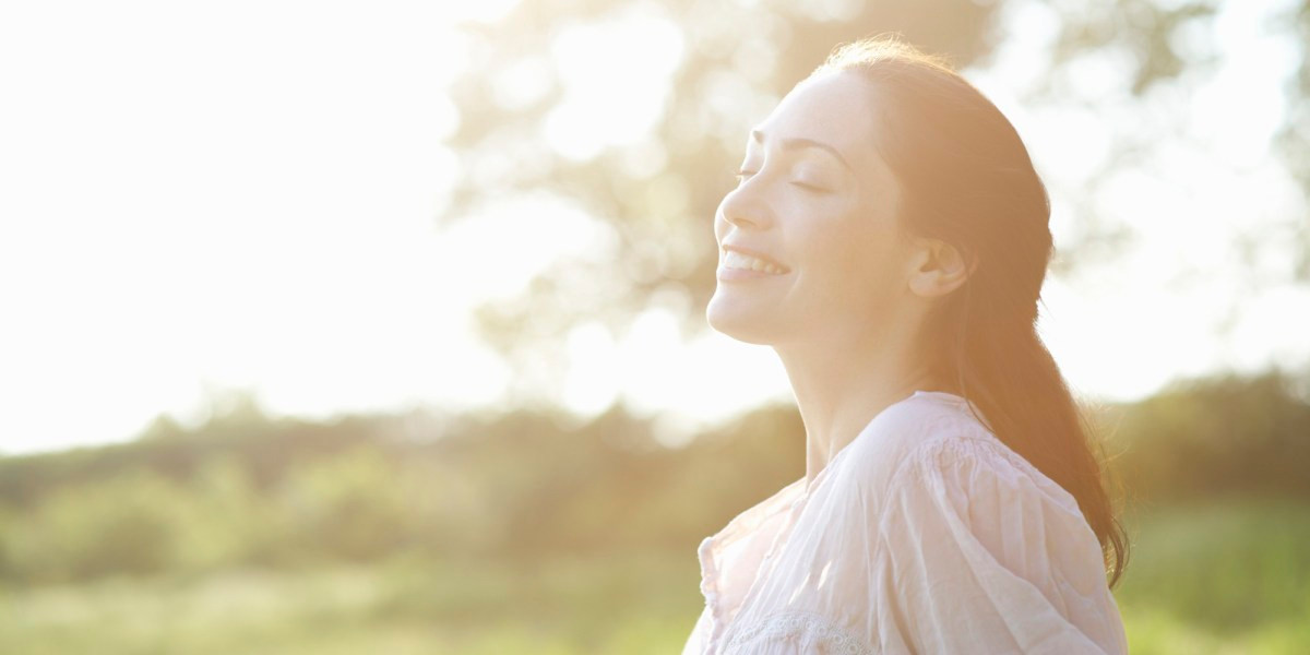 Tuổi Tuất: Công việc: cố gắng tập trung vào công việc, đừng nên xen vào việc người khác. Tài vận: có tin vui lẫn không vui về tiền bạc. Tình cảm: nảy sinh nhiều mâu thuẫn, tranh cãi. Ảnh: bcrc.org. 