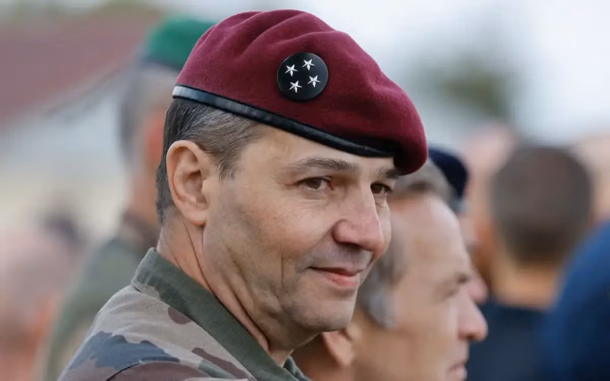 Phap trien khai robot chien dau, tu dong hoa hoan toan vao 2040