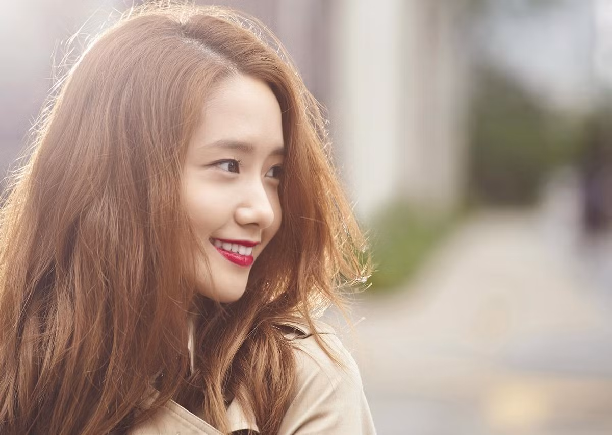 Phụ nữ sinh vào tháng 3 âm lịch trước khi kết hôn đã có sẵn tiềm lực tài chính, đặc biệt sau khi kết hôn họ chính là người mang vận may về tiền bạc cho chồng và gia đình nhà chồng. Hơn nữa, phụ nữ sinh vào tháng này là người không tính toán, so đo nên tài vận của họ càng ngày dồi dào. Ảnh: kynangsong.info.