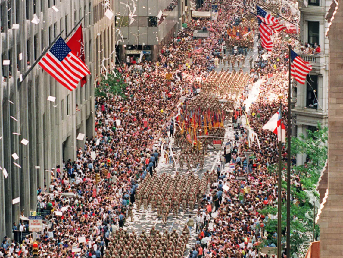 “Chúng tôi muốn biến nó thành một sự kiện mà toàn thể quốc gia có thể cùng chúng tôi ăn mừng. Chúng tôi muốn người Mỹ biết đến Quân đội và những người lính của họ”, Đại tá Dave Butler nói thêm. Ảnh: @National Review.