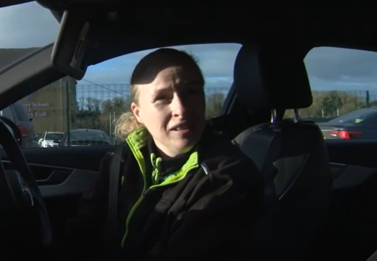 Quá chán nản, họ yêu cầu Hội đồng Quận Omagh tìm và loại bỏ nguồn tiếng ồn này. Tuy nhiên, dù họ có tìm kiếm thế nào, chính quyền cũng không làm được. Vấn đề lớn nhất là diện tích bị ảnh hưởng quá lớn; rất khó để tìm ra thủ phạm đằng sau. Ảnh: @RTÉ News.