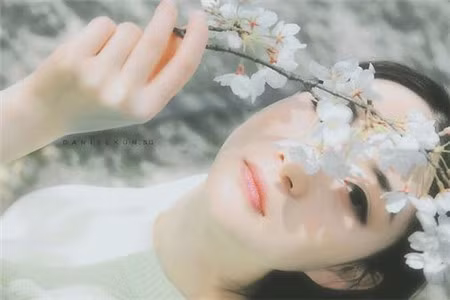 Khi phải đứng trước sự lựa chọn giữa tình yêu và vật chất, chắc chắn phụ nữ tuổi Dần sẽ chọn tình yêu. Đối với phụ nữ tuổi Dần, tiền bạc hay vật chất không quan trọng, thậm chí họ sẵn sàng đánh đổi tất cả để có được một tình yêu đẹp. Ảnh: meiguoshenpo.com. 