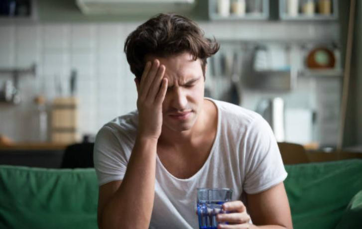 Kkishkiyya thực chất là món hầm thịt, đậu gà và rau củ với thêm một thành phần đặc biệt được gọi là khask - một sản phẩm sữa chua lên men và váng sữa. Món hầm này được cho là chìa khóa để làm giảm tác dụng dư thừa của rượu ở trong đầu và dạ dày. Ảnh: @Emerald Coast Concierge Medicine.