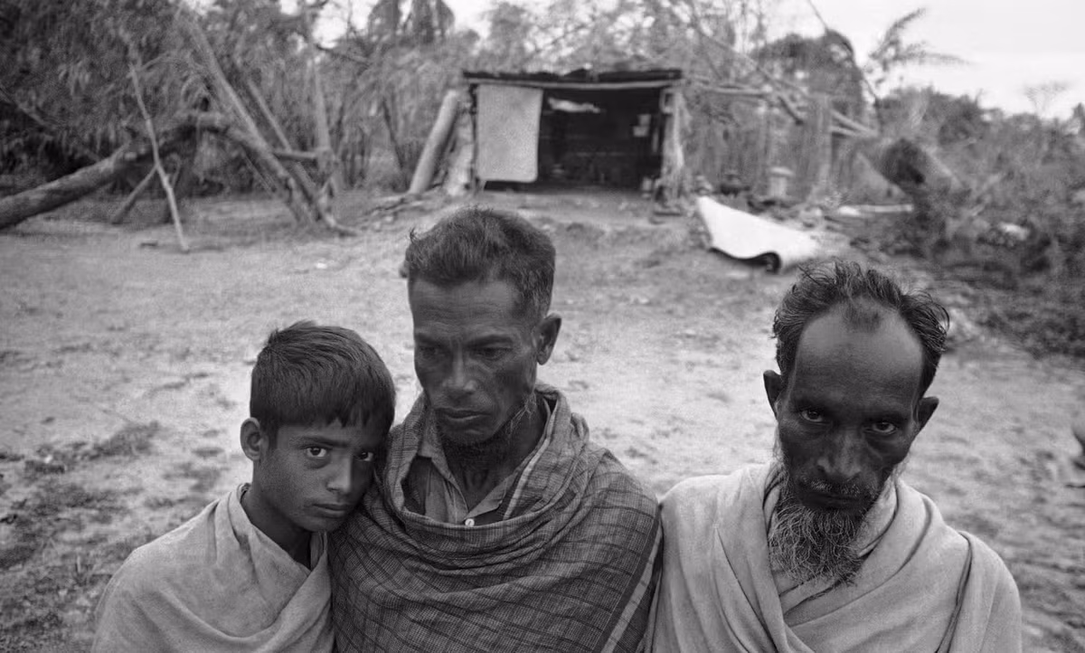 Điều này khiến Bhola trở thành cơn bão nhiệt đới chết chóc nhất trong lịch sử thế giới. Ảnh: @Harry Koundakjian/AP.