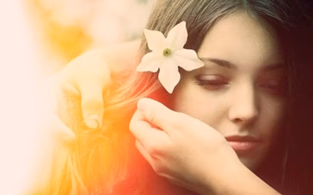 Tuổi Tuất : Phụ nữ tuổi Tuất thời gian gần đây luôn bận rộn với công việc và học tập, thậm chí, họ không còn thời gian mà chú ý đến bữa ăn của mình. Chính vì vậy, món quà ý nghĩa nhất cho con giáp này ngày 8/3 đó là một bữa ăn thịnh soạn, giàu dinh dưỡng. Ảnh: danviet.vn. 