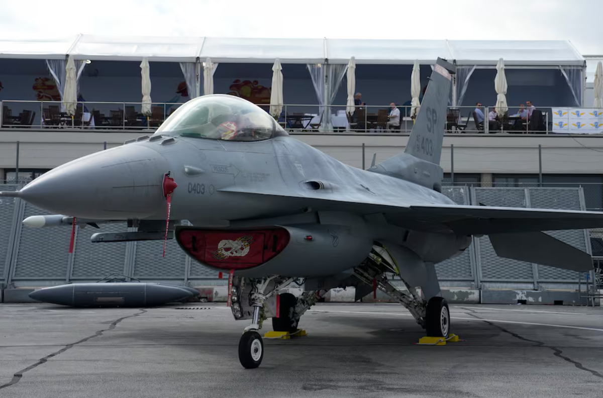 Phát biểu với các phóng viên, Cavoli xác nhận, các phi công Ukraine hiện đang lái những chiếc máy bay tiên tiến này hàng ngày, tận dụng các nguồn lực giao hàng bổ sung từ các đồng minh châu Âu như Hà Lan và Đan Mạch. Ảnh: @Lewis Joly.