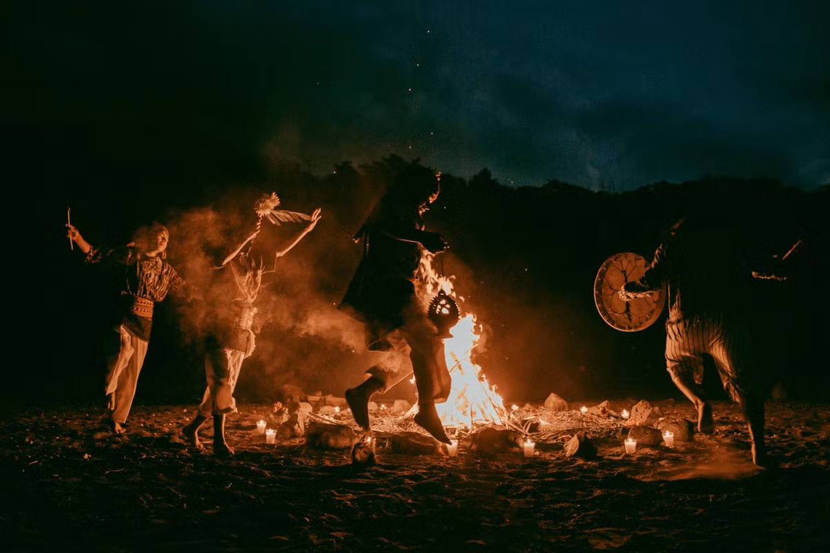 Đó có thể là dịp lên ngôi của một vị vua, dịp xây dựng các tượng đài tưởng niệm, thời khắc đánh dấu sự bắt đầu và kết thúc của chiến tranh, sự sinh, tử hoặc kết hôn của vua hoặc nữ hoàng,...Ảnh: @the roadrunner.