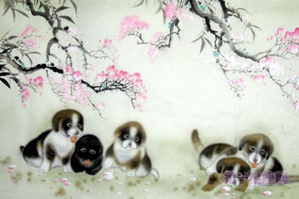 Tuổi Tuất: Người tuổi Tuất nhiệt tình, cởi mở nhưng lại rất dễ tin người. Con giáp thường có suy nghĩ rất đơn giản nên một khi đã kết giao ban bè với ai, cũng đều nghĩ đó là người bạn tốt.