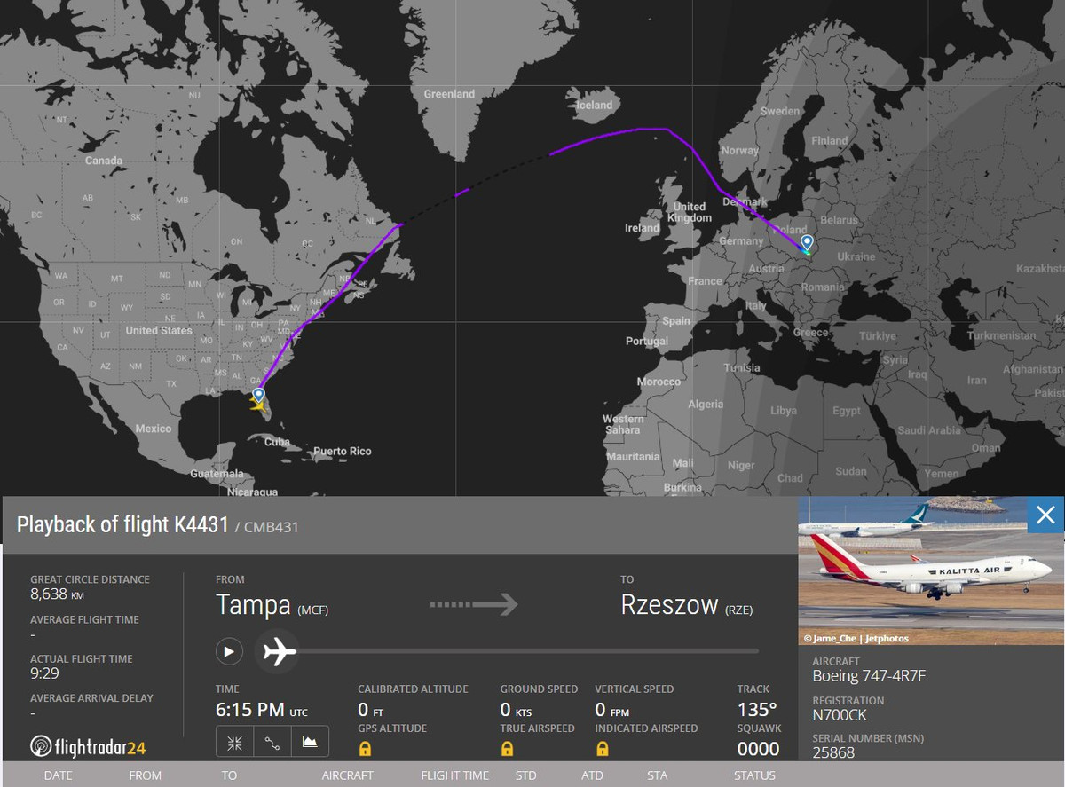Theo một bài đăng trên X của tài khoản tình báo mã nguồn mở OSINTtechnical, có 8 máy bay chở hàng Boeing 747 đã cất cánh từ 5 căn cứ quân sự trọng yếu của Mỹ đến châu Âu. Ảnh: @OSINTtechnical.