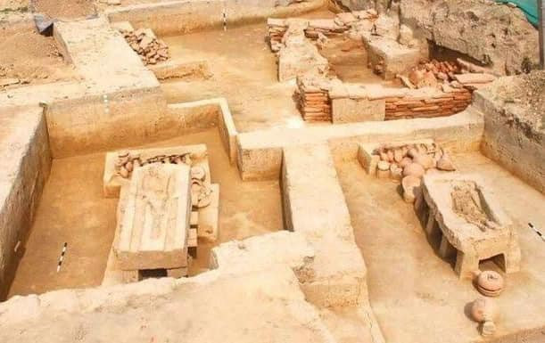 Địa điểm này nằm ở thung lũng sông Hằng màu mỡ thuộc quận Baghpat, và nó từng đóng vai trò cực kỳ quan trọng trong lịch sử Ấn Độ cổ đại. Ảnh: @Archaeological Survey of India.