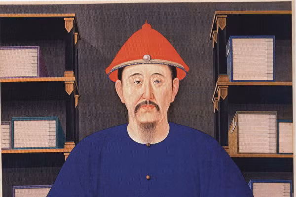 Hiếu Trang thái hậu và Khang Hi cũng thực hiện những hành động đối phó với Ngao Bái. Trước hết, Khang Hi Đế cưới cháu gái của Sách Ni, được sự hỗ trợ của gia tộc Sách Ni, rồi dần dần thâu tóm quyền lực, chuẩn bị đích thân xử lý triều chính. Ảnh: baidu.com.