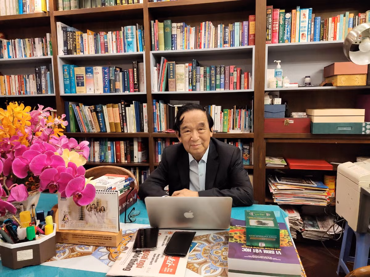 GS. Nguyen Lan Dung: Ung thu khong can buoc hoat dong tri tue