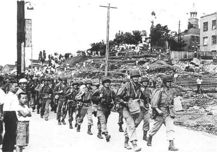 Ảnh: Sư đoàn bộ binh 7, Quân đội Mỹ tiến vào Incheon ngày 8/9/1945. Nguồn ảnh: Sina