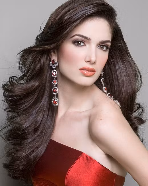 Cuối năm 2017, “vận khí vượng phu” của phụ nữ tuổi Tý rất vượng phát. Sự sắp xếp, sự quản lý tài chính kỹ càng của họ đã giúp cho sự nghiệp của bạn đời của phụ nữ tuổi Tý vô cùng thuận lợi và ngày một phát triển. Ảnh: yan.vn. 