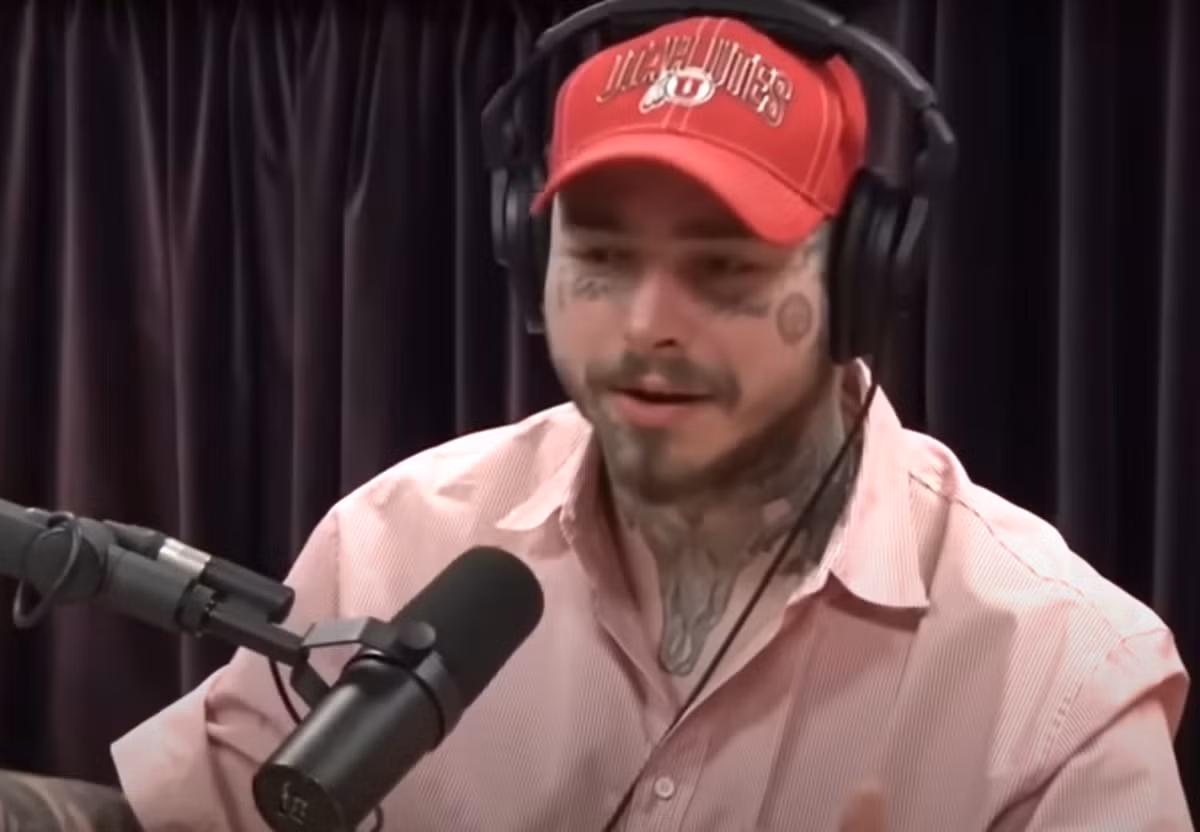 Post Malone không chỉ có một lần chạm trán với người ngoài hành tinh trong suốt những năm qua, mà anh ấy đã có nhiều lần! Nghệ sĩ thu âm này đã ở gần người ngoài hành tinh trong suốt cuộc đời mình. Ảnh: @JRE Clips.