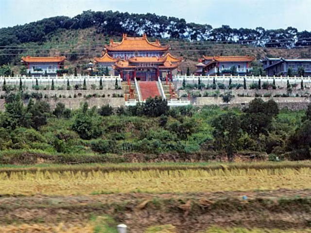 Hình ảnh một ngôi chùa tại thành phố Tân Trúc. Đây là thành phố cổ kính nhất phía Bắc Đài Loan. Ảnh: sina.com.cn. 