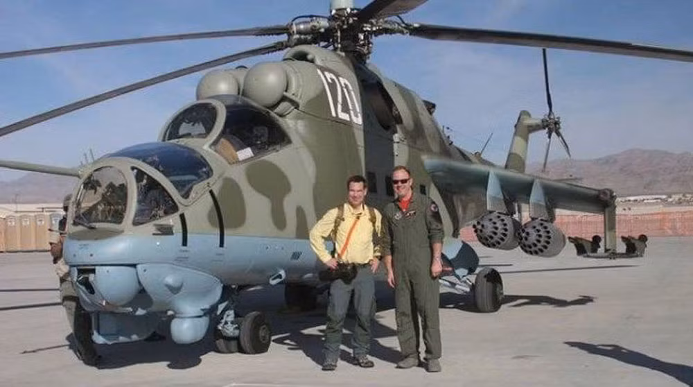 Không giống như máy bay cánh cố định, trực thăng thường hoạt động trong môi trường khó phát hiện chướng ngại vật, đặc biệt là trong điều kiện tầm nhìn thấp hoặc vào ban đêm. Chiếc Mi-24 liên quan đến vụ tai nạn Minsk-Brest có thể không có hệ thống bảo vệ chống va chạm dây (được thiết kế để cắt đứt dây, hoặc làm chệch hướng chúng trước khi chúng làm hỏng các thành phần quan trọng của máy bay). Ảnh: @Aerotech News.