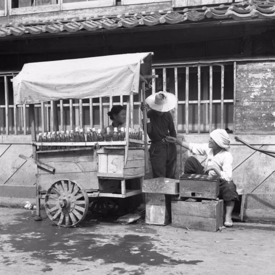 Hình ảnh một gánh nước rong bên đường phố Hàn Quốc. Ảnh: sina.com.cn