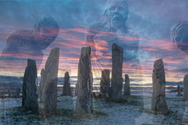 Những sinh vật này đã chịu nhiều sự diễn giải, một số người coi chúng là ẩn dụ, trong khi những người khác tin vào sự tồn tại theo nghĩa đen của chúng. Ảnh: @Stornoway Gazette.