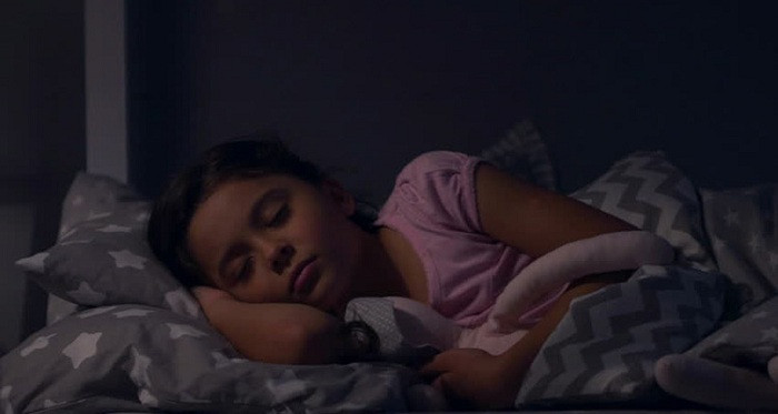 Các nhà khoa học cũng chỉ ra, số lượng melatonin phát hành vào ban đêm giữa các cá nhân có sự khác nhau, phần nhiều liên quan đến tuổi tác.