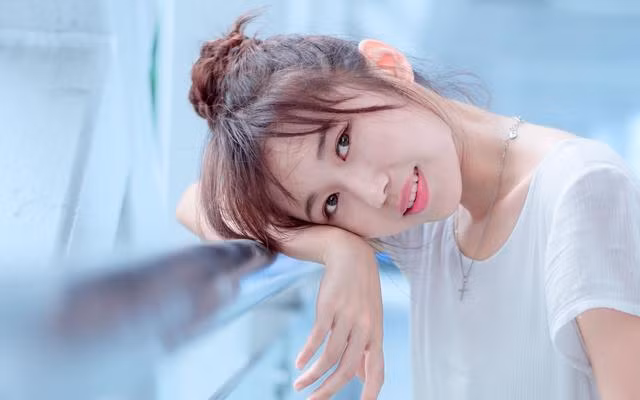 Người sinh vào tháng 5 âm lịch bẩm sinh đã là phúc tinh của gia đình. Khi họ sinh ra sẽ mang đến vận may và tài vận cho cha mẹ nên cuộc sống gia đình luôn hạnh phúc, đủ đầy. 