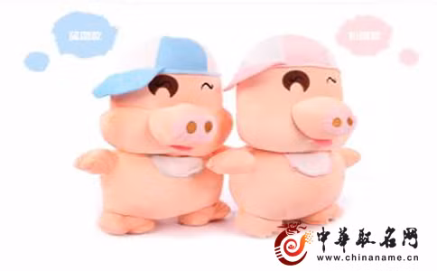 Do trong thời gian này có sao Tử Vi, Long Đức, Địa Giải xuất hiện trong cung mệnh, nên người tuổi Hợi sẽ được quý nhân giúp đỡ trong công việc nên sự nghiệp thăng tiến không ngừng. Đặc biệt chuyện tình cảm lứa đôi sẽ vô cùng thăng hoa. Những người độc thân sẽ có cơ hội thoát kiếp cô đơn.