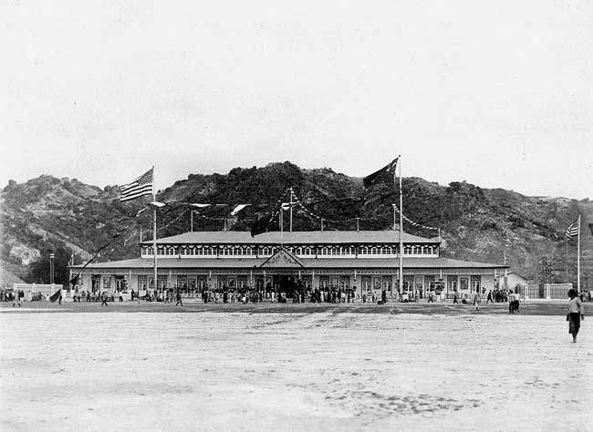 Ngày 5/11/1908, 8 thiết giáp của Hải đoàn số 2, “Đại Bạch Hạm đội” rời Phúc Kiến lên đường thực hiện nốt chặng cuối cùng chuyến đi vòng quanh thế giới kéo dài từ ngày 16/12/1907 đến 22/2/1909. Nguồn ảnh: Sina