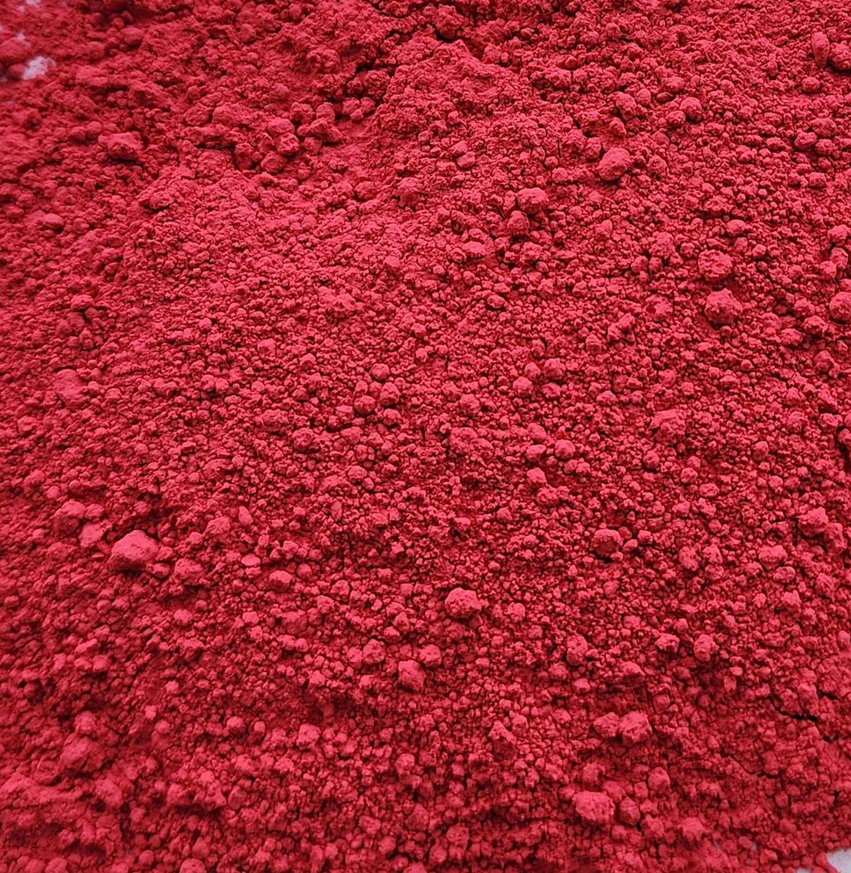 Bộ hài cốt nổi bật do dấu vết sắc tố đỏ chu sa nhuộm trên răng của cô ấy. Các nhà khoa học xác nhận rằng, đây là một phụ nữ trưởng thành, tuổi từ 20–25 tại thời điểm tử vong. Ảnh: @Qian Wang.