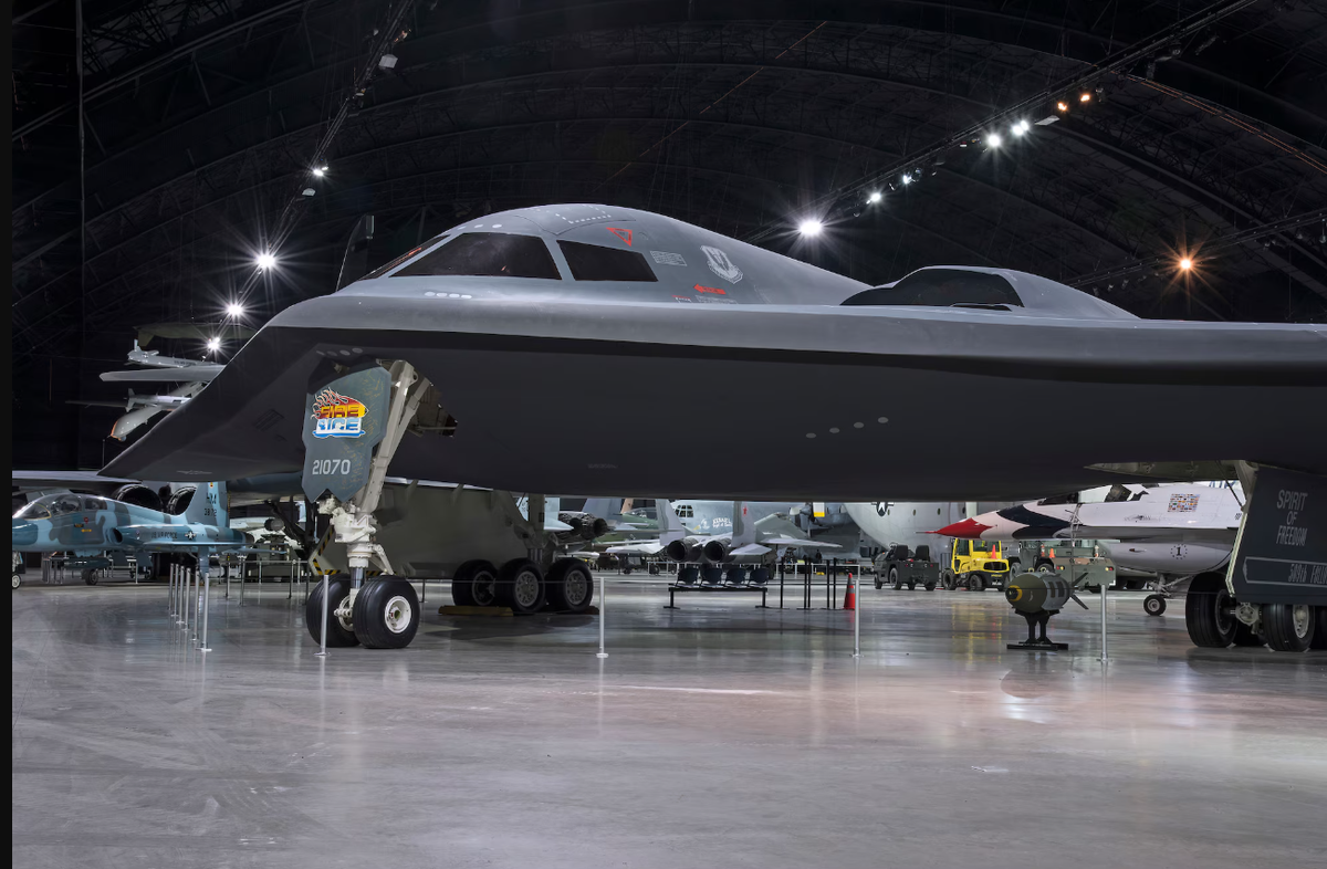 Thực tế, Không quân Mỹ chỉ có tổng cộng 20 chiếc máy bay ném bom tàng hình, nghĩa là 30% phương tiện này đang được triển khai ở Ấn Độ Dương. Ảnh: @nationalmuseum.