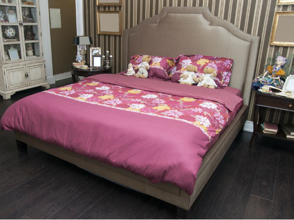 Thực vậy, chuyên gia khuyên cặp đôi nên ngủ riêng hoặc ngủ chung trên những chiếc giường thật rộng để đảm bảo sức khỏe thể chất lẫn tinh thần. Chất lượng giấc ngủ tốt ảnh hưởng đến thái độ, tạo không gian sống tích cực để mỗi cá nhân phát triển.