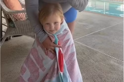 Canh bao kieu quan khan tam khien tre de duoi nuoc o ho boi