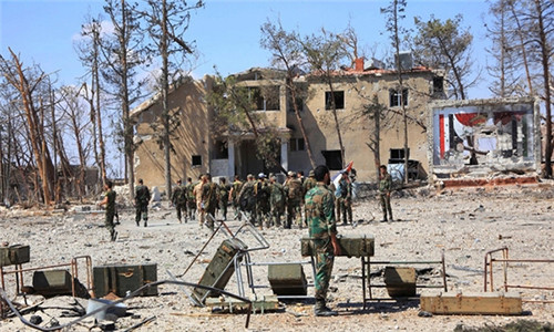 Quan doi Syria giao tranh ac liet voi khung bo khap Aleppo