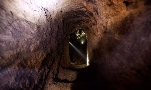 Dot nhap duong ham tau thoat cua phien quan IS o Mosul-Hinh-8