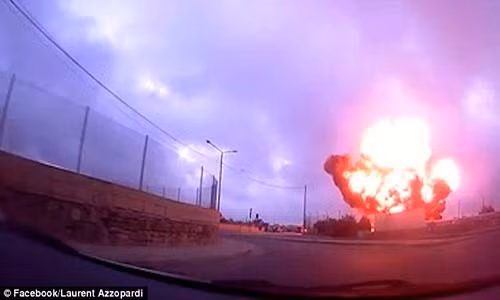 Hien truong vu may bay cho quan chuc EU roi o Malta-Hinh-2