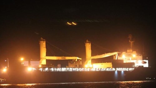 8. Tàu ngầm HQ-184 Hải Phòng đã về đến vịnh Cam Ranh. Tối 28/1, tàu ngầm HQ 184 Hải Phòng đã được tàu vận tải Rolldock Star của Hà Lan chở về đến vịnh Cam Ranh, tỉnh Khánh Hòa. Sáng 29/1 tàu ngầm hạ thủy và đưa vào Quân cảng Cam Ranh. HQ-184 Hải Phòng là tàu ngầm thứ 3 trong 6 chiếc tàu ngầm chạy bằng động cơ điện - diesel lớp Varshavyanka 636.1 (NATO gọi là Kilo) mà Nga đóng cho Việt Nam.