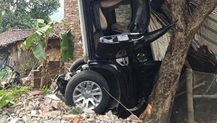 Bi thu huyen uy gay tai nan: Co the bi 7-15 nam tu