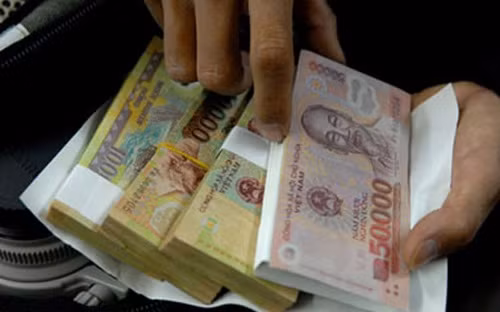 Tang luong 8% cho CBCCVC he so luong 2,34 tro xuong